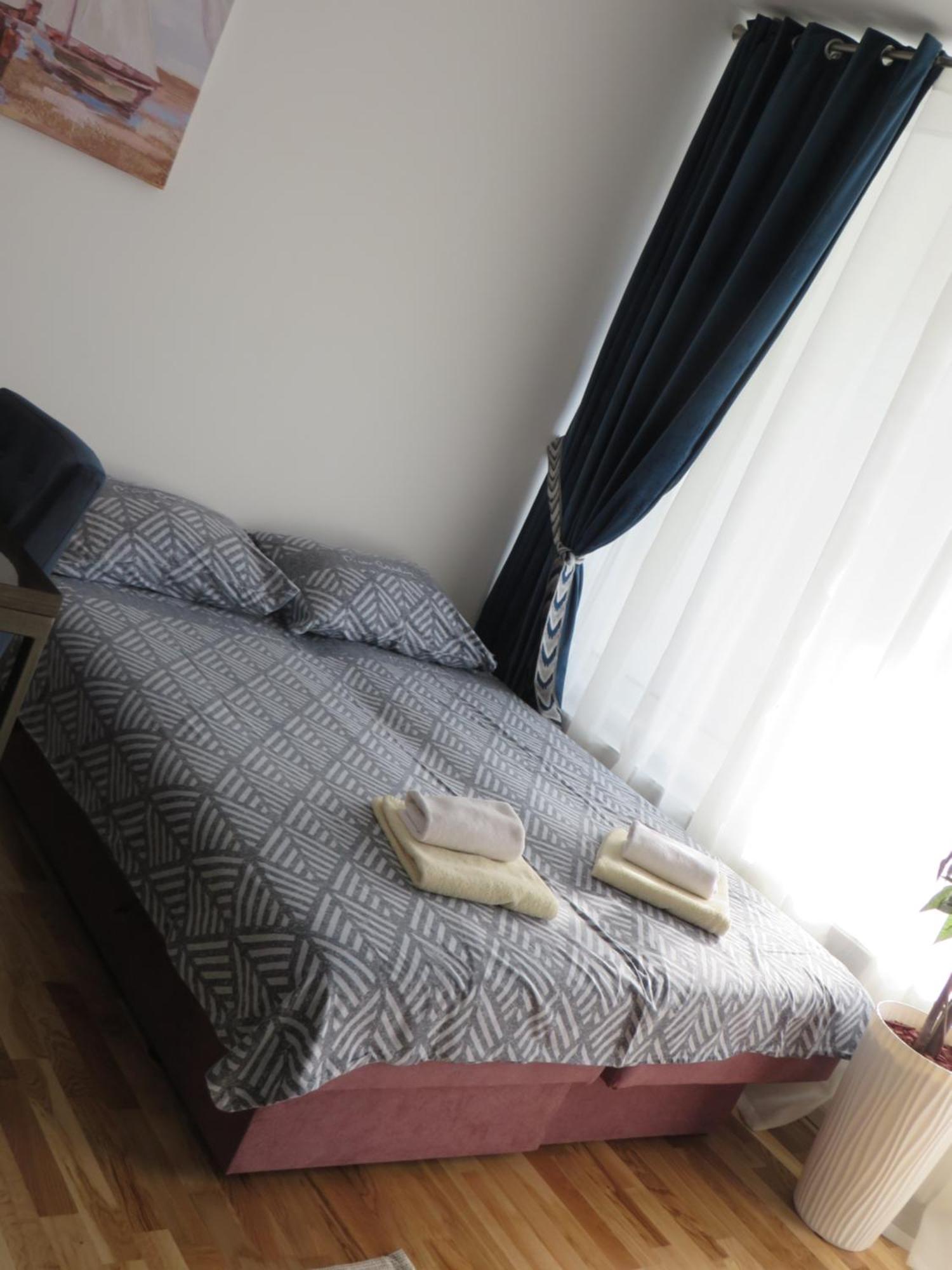 Lux Apartment 10 Center, Free Parking Nis Exterior photo
